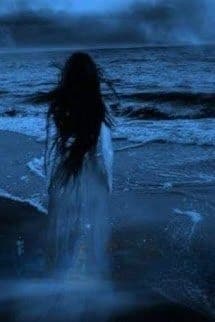 Bóng Người Dưới Trăng